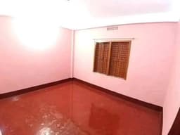 বেডরুম 2টি(অনেক বড়), ডাইনিং, রান্নাঘর, বাথরুম(1টি)। রান্নাঘর ও বাথরুম টাইলস করা। thumbnail 2