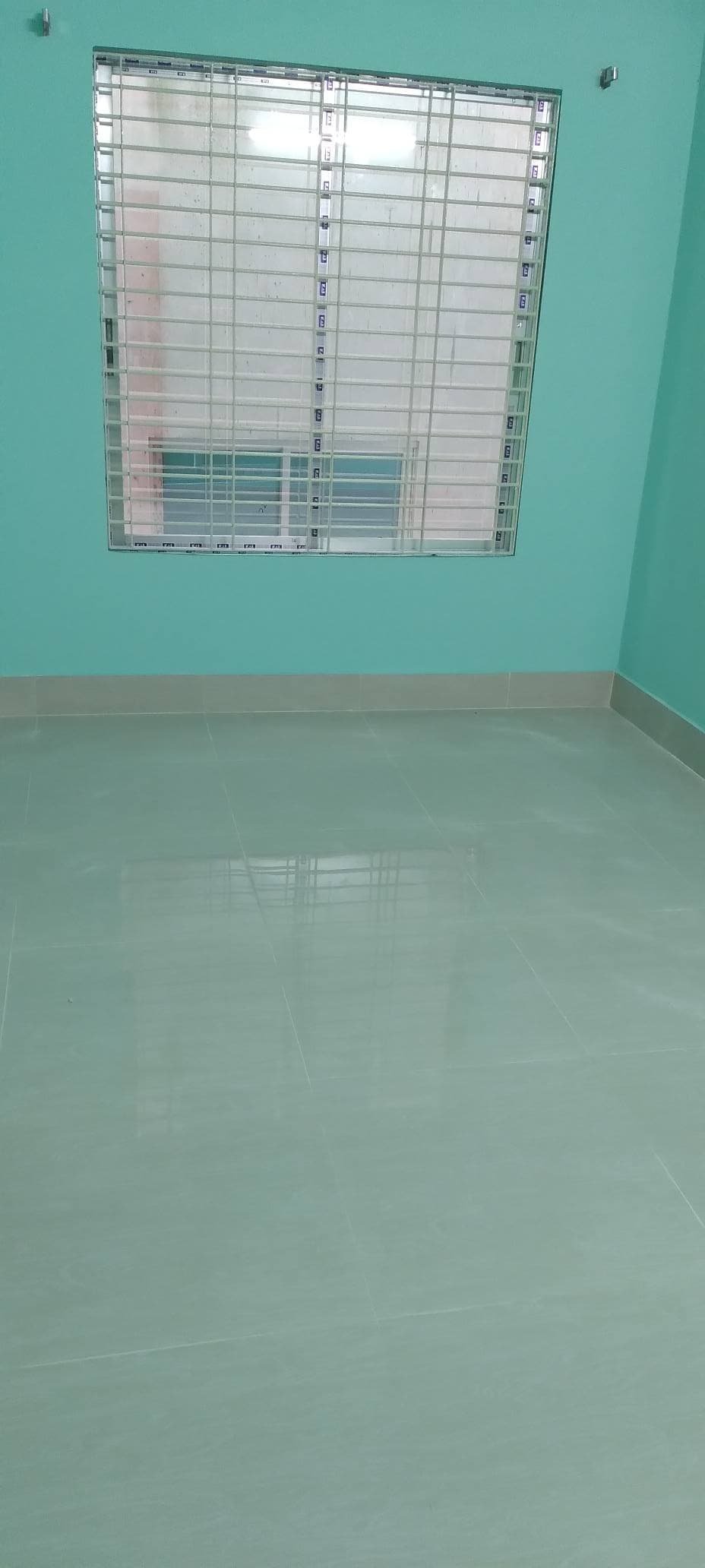 ব্যাংকার আবাসিক, জিরোপয়েন্ট, খুলনা। (Near Horintana Thana)