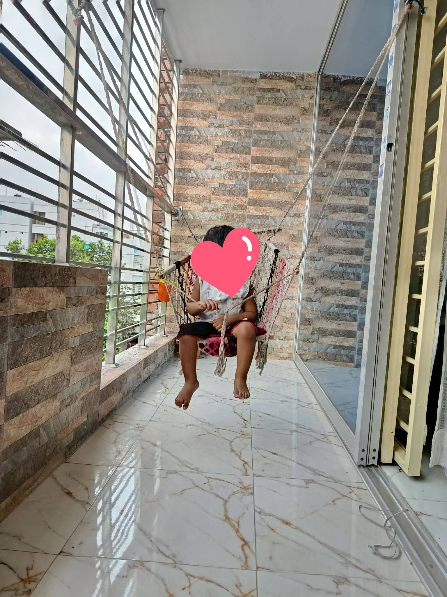 সপ্নবিলাস, ১৩৮/২b, ২নং কাশেম নগর সড়কের মাথায়, আল-ফারুক মসজিদের সামনে (নার্সারী রোড),শের-এ-বাংলা  রোড, গল্লামারি, খুলনা। 